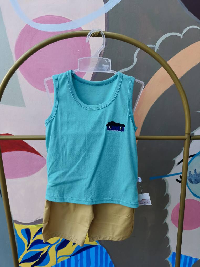 Boys’ Sleeveless Tank and Shorts Set – Cool & Comfy Everyday Wear