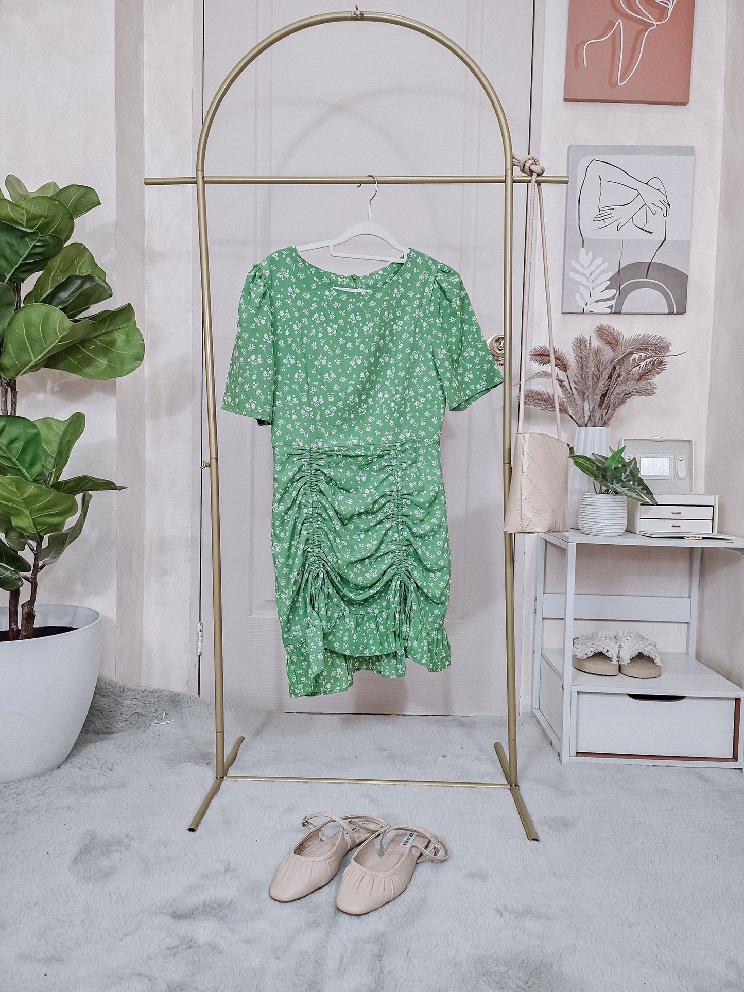 Green Floral Ruched Mini Dress with Puff Sleeves