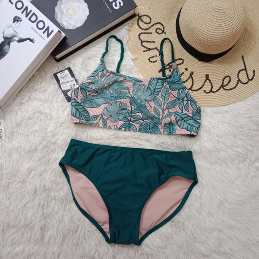 Girls’ Tropical Leaf Bikini Set – Printed Crop Top & Solid Green Bottom