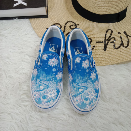 Vans Toddler Slip-On Sneakers – Frozen Blue Snowflake Print