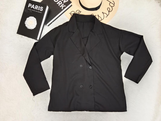 Classic Double-Breasted Blazer – Minimalist Everyday Outerwear