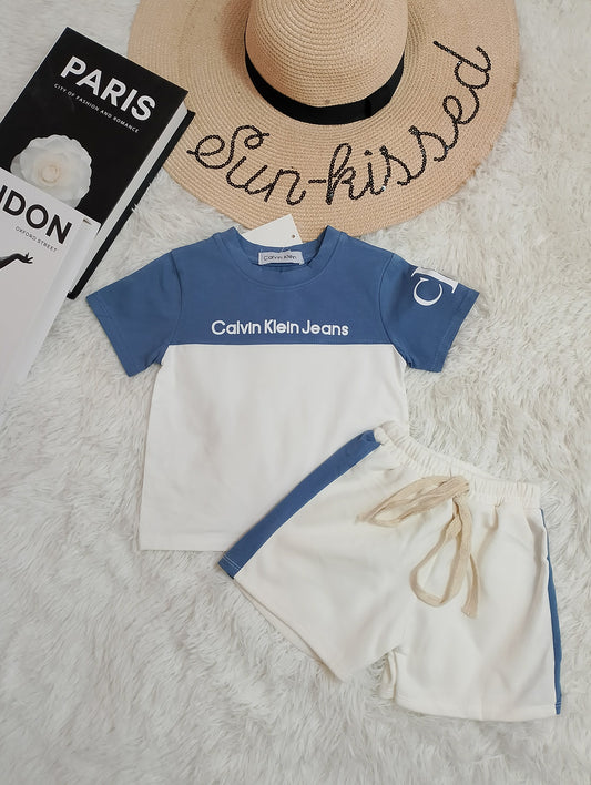 Calvin Klein Jeans Colorblock Tee & Drawstring Shorts