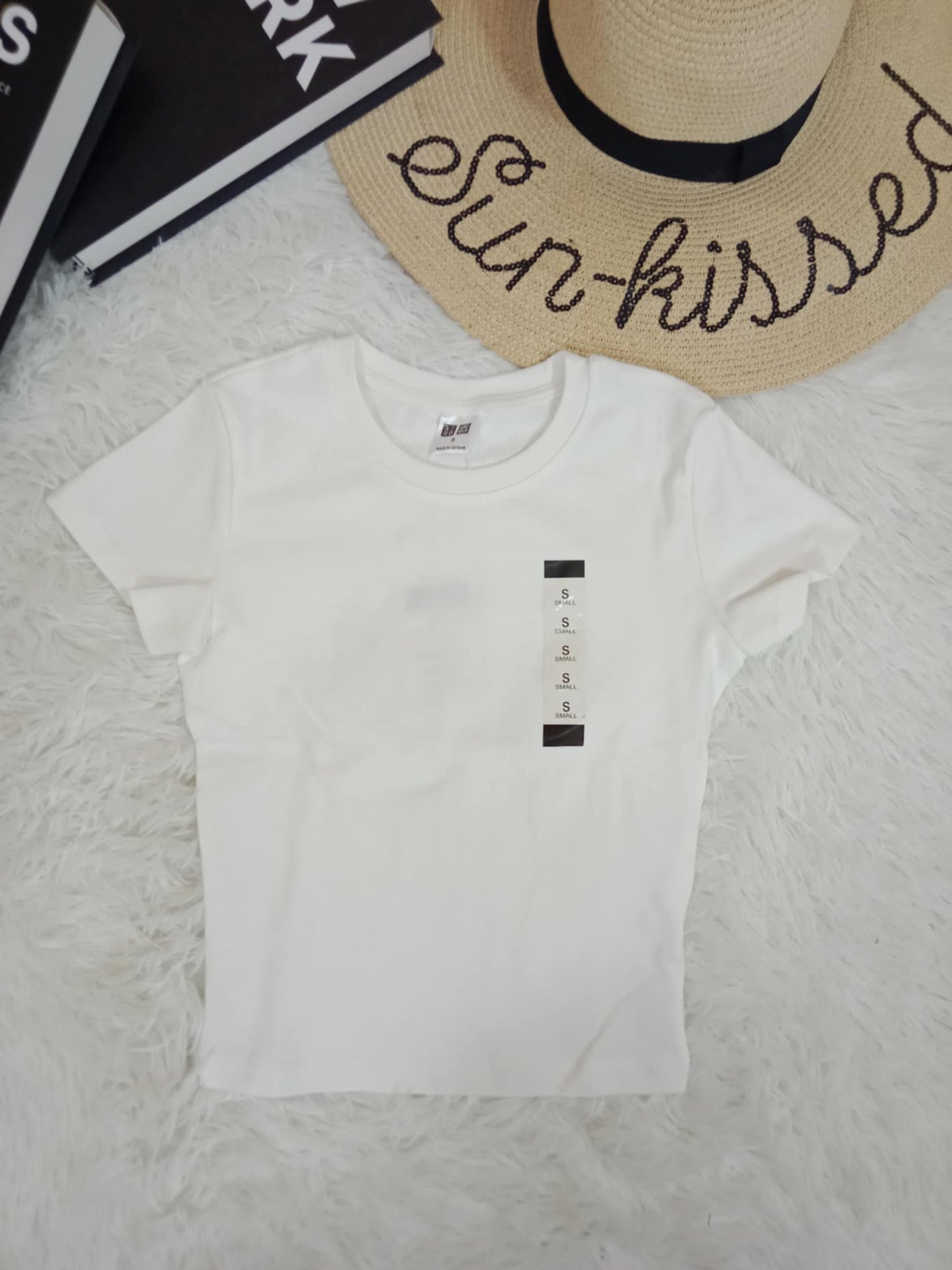 UNIQLO Women's Crew Neck Cotton T-Shirt